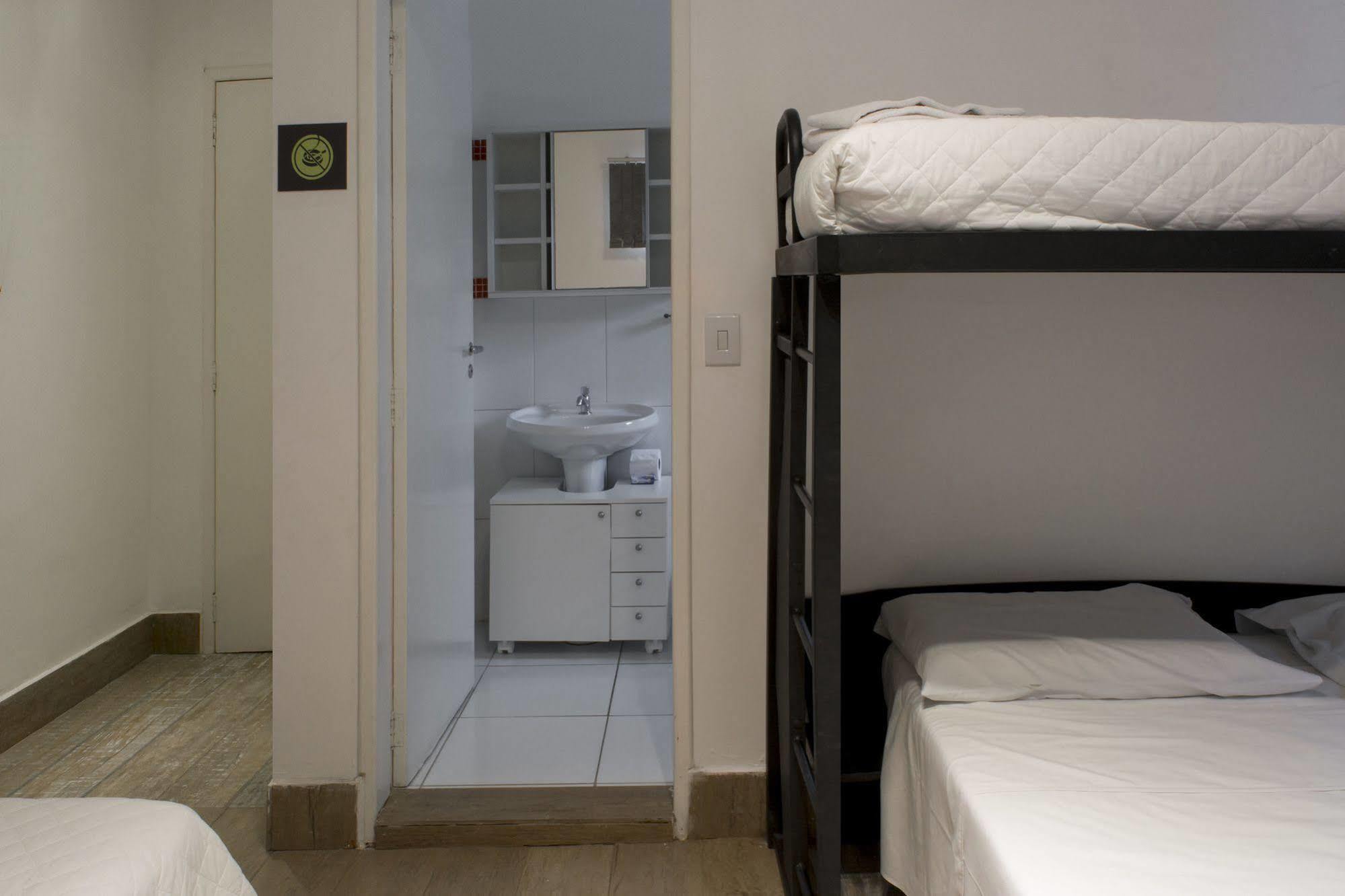Aki Hostel São Paulo Luaran gambar